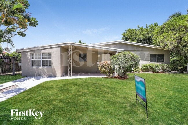 Building Photo - 6487 SW 26th St