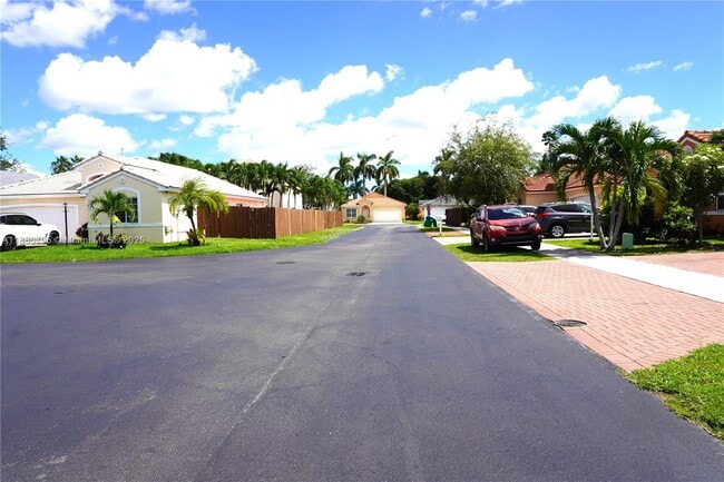 Building Photo - 15770 SW 84th Terrace