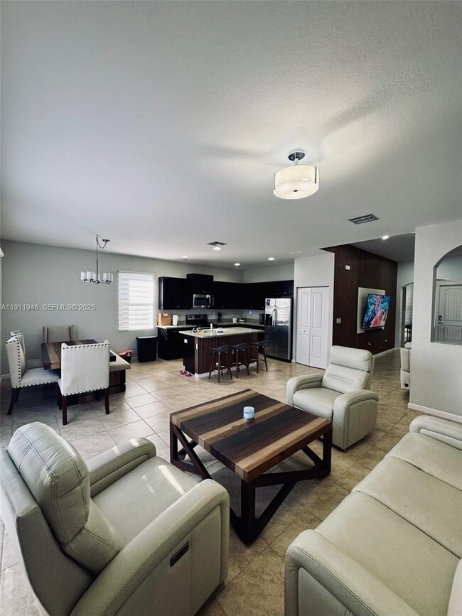 Building Photo - 11866 SW 253rd Terrace