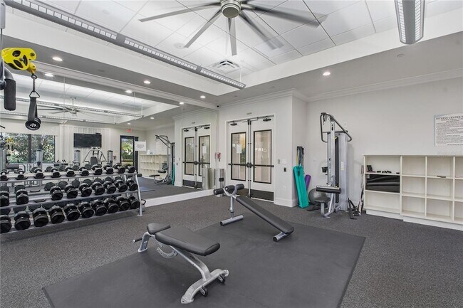 Building Photo - 30588 Chesapeake Bay Dr