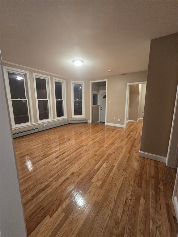 Building Photo - 314 N Warren Ave