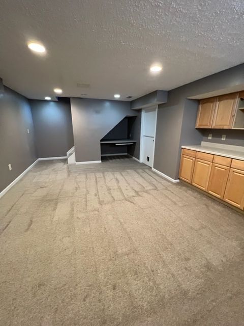 Building Photo - 2800 Pheasant Field Dr