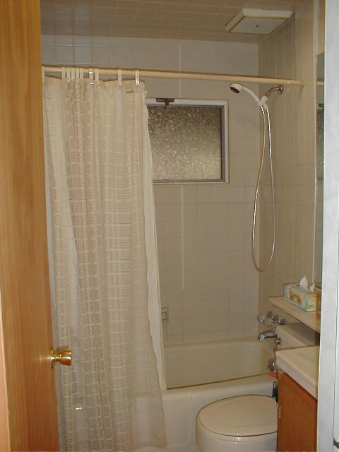 Building Photo - 2018 Pontiac Trl