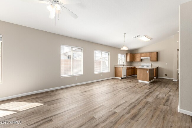 Building Photo - 13501 N 130th Ave