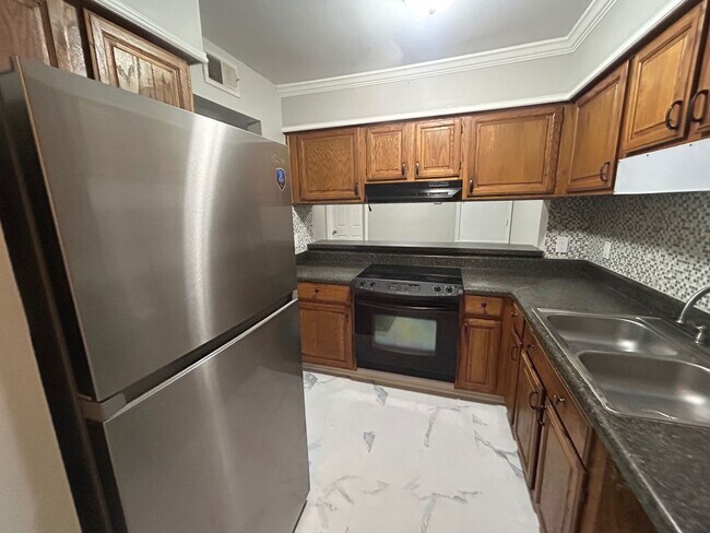 Building Photo - 3609-F-79 Juneau Rd