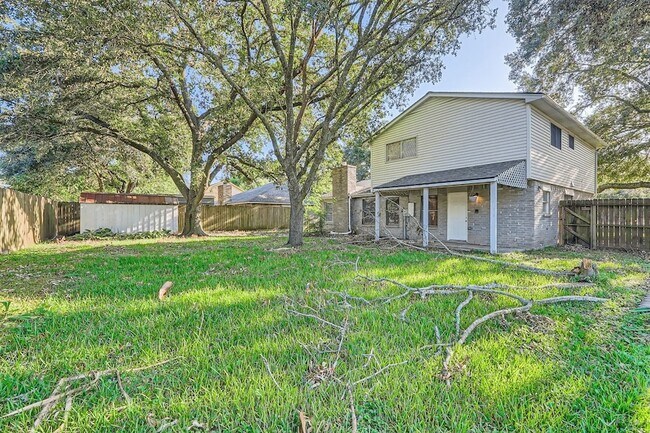 Building Photo - 401 Summer Pl Ct