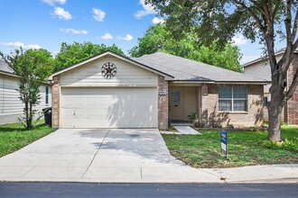 Building Photo - 3 Bedroom/2 Bath Magnolia Heights Subdivision