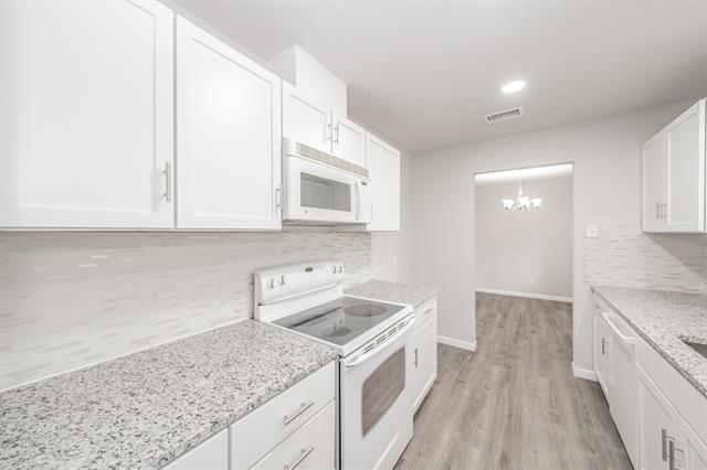Building Photo - 6409 Yorkshire Dr