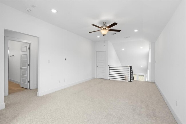 Building Photo - 1413 Kneehigh Ln