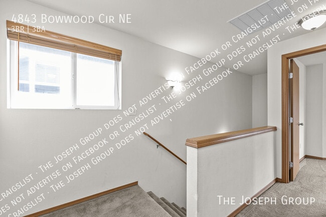 Building Photo - 4843 Bowwood Cir NE