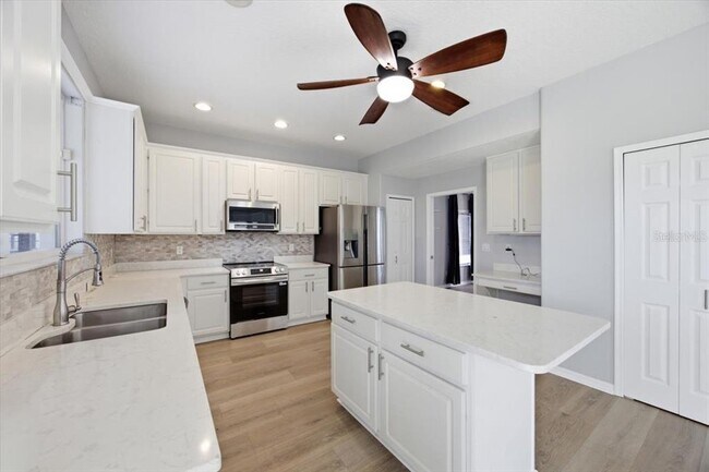 Building Photo - 110 Burrell Cir