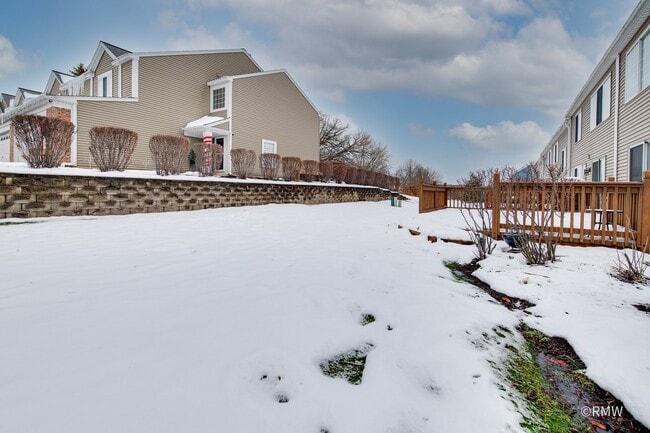 Building Photo - 1223 Summersweet Ln