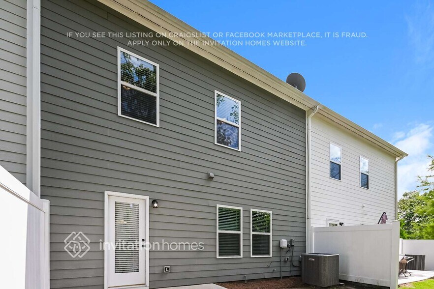Building Photo - 128 Inman Dr
