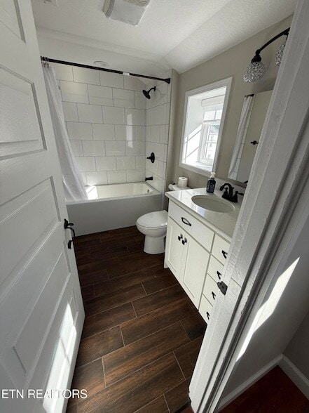 Building Photo - 167 Garden Rd