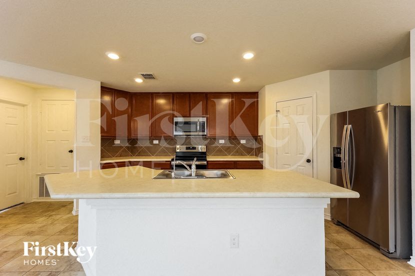 Building Photo - 15403 Daystar Pass