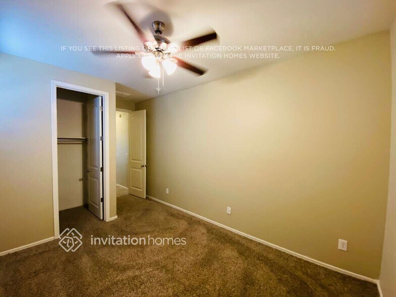 Building Photo - 40881 W Tamara Ln