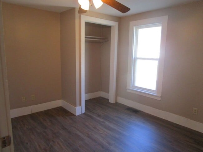 Building Photo - 3 bedroom Bungalow