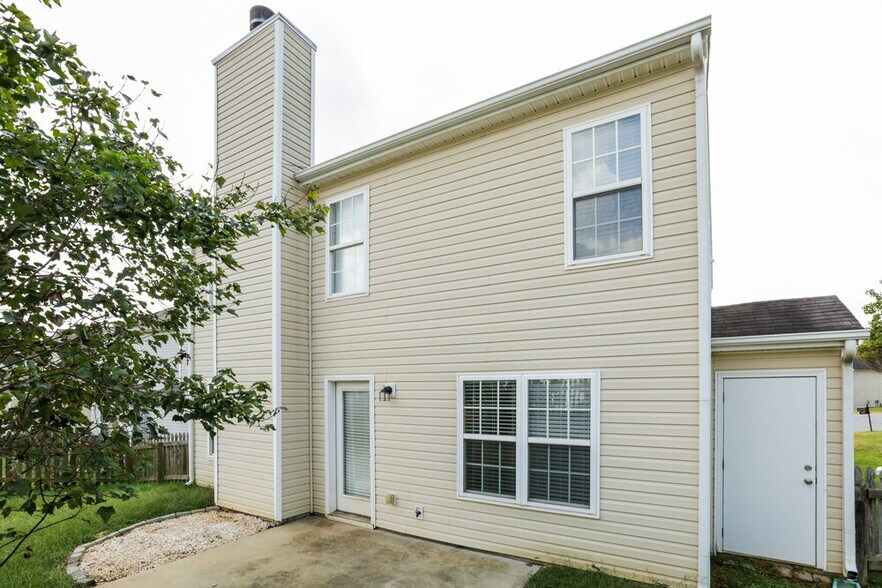 Building Photo - 1424 Jabbok Pl NW