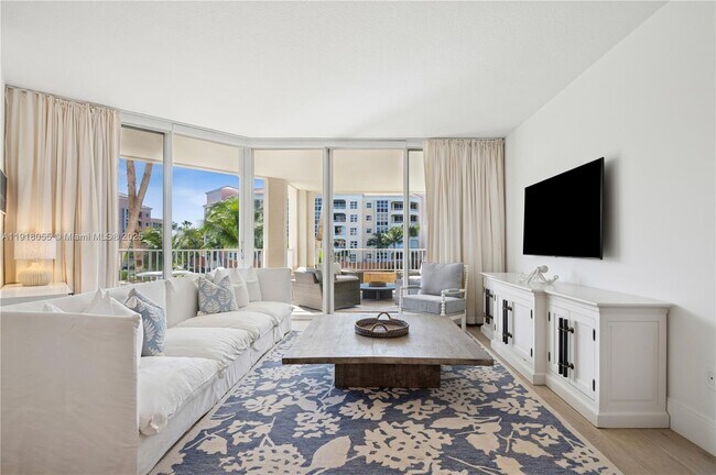 Building Photo - 705 Crandon Blvd