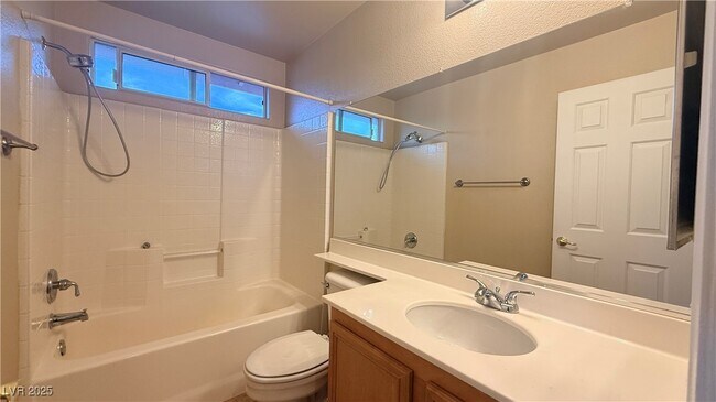 Building Photo - 316 Sonoma Valley St