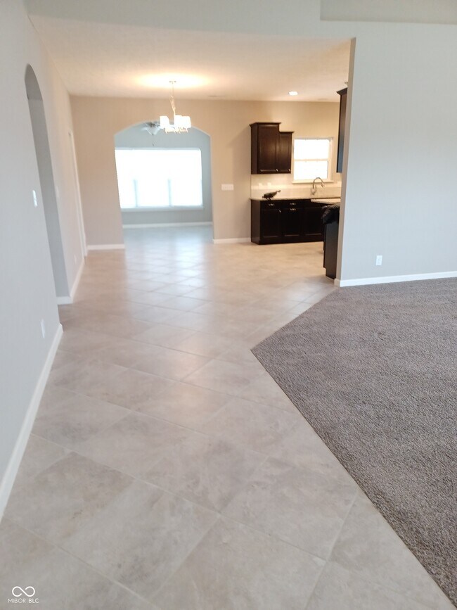 Building Photo - 818 Bluegrass Trail