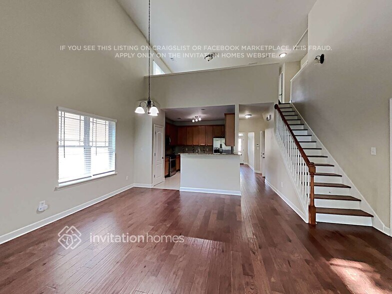 Building Photo - 4823 Clarkstone Dr
