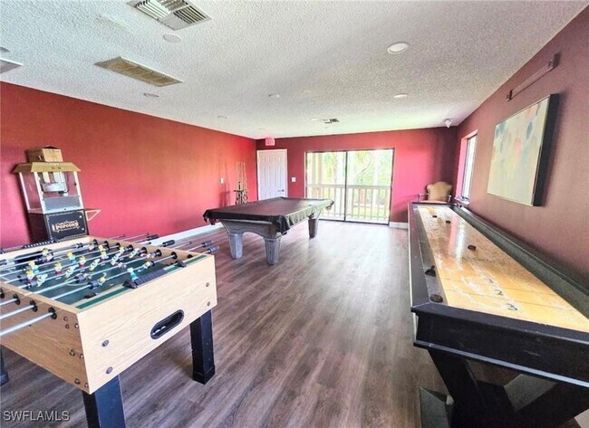 Building Photo - 17611 Marco Island Ln