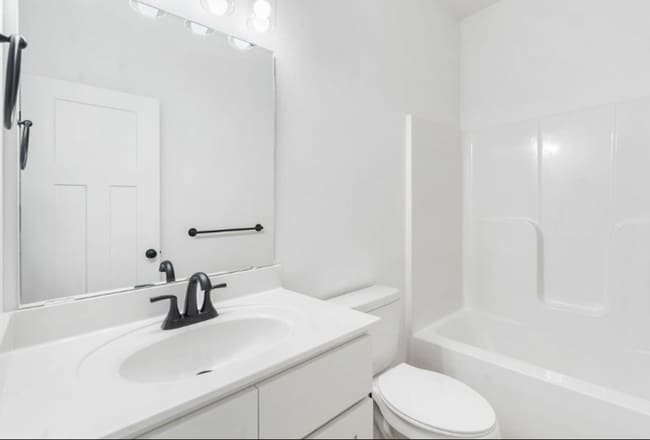 Building Photo - New Home! Photos Are Of Similar Property