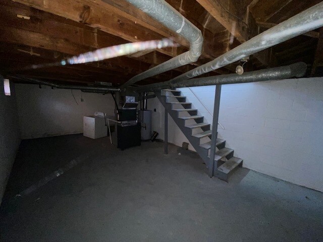 Building Photo - 2845 Bellwood Ave