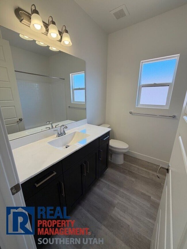 Building Photo - Brand New Home near Sand Hollow