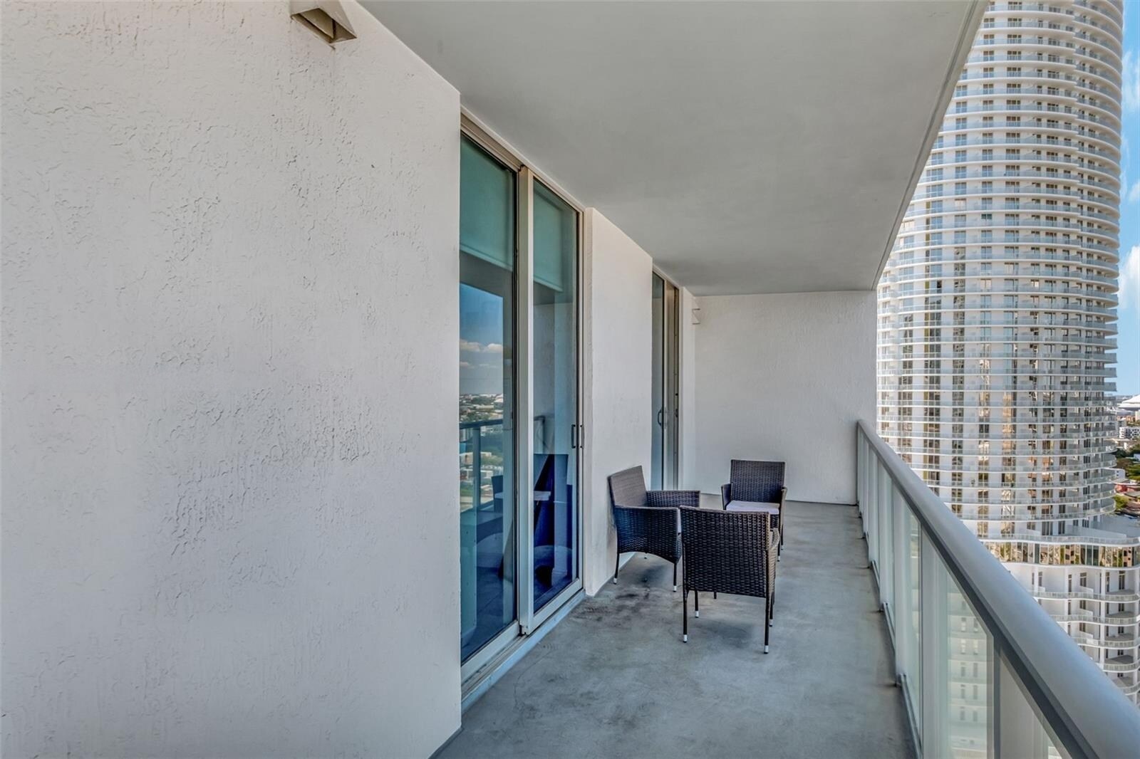 Building Photo - 185 SW 7th St