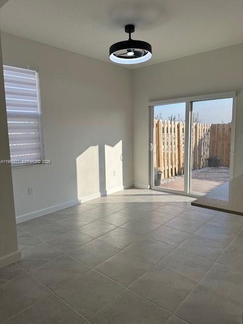 Building Photo - 2582 SE 29th St