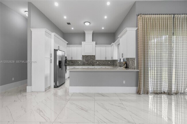 Building Photo - 9340 SW 177th St