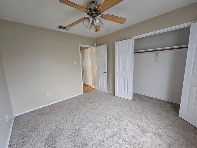 Building Photo - 3516 Valley Forge Dr