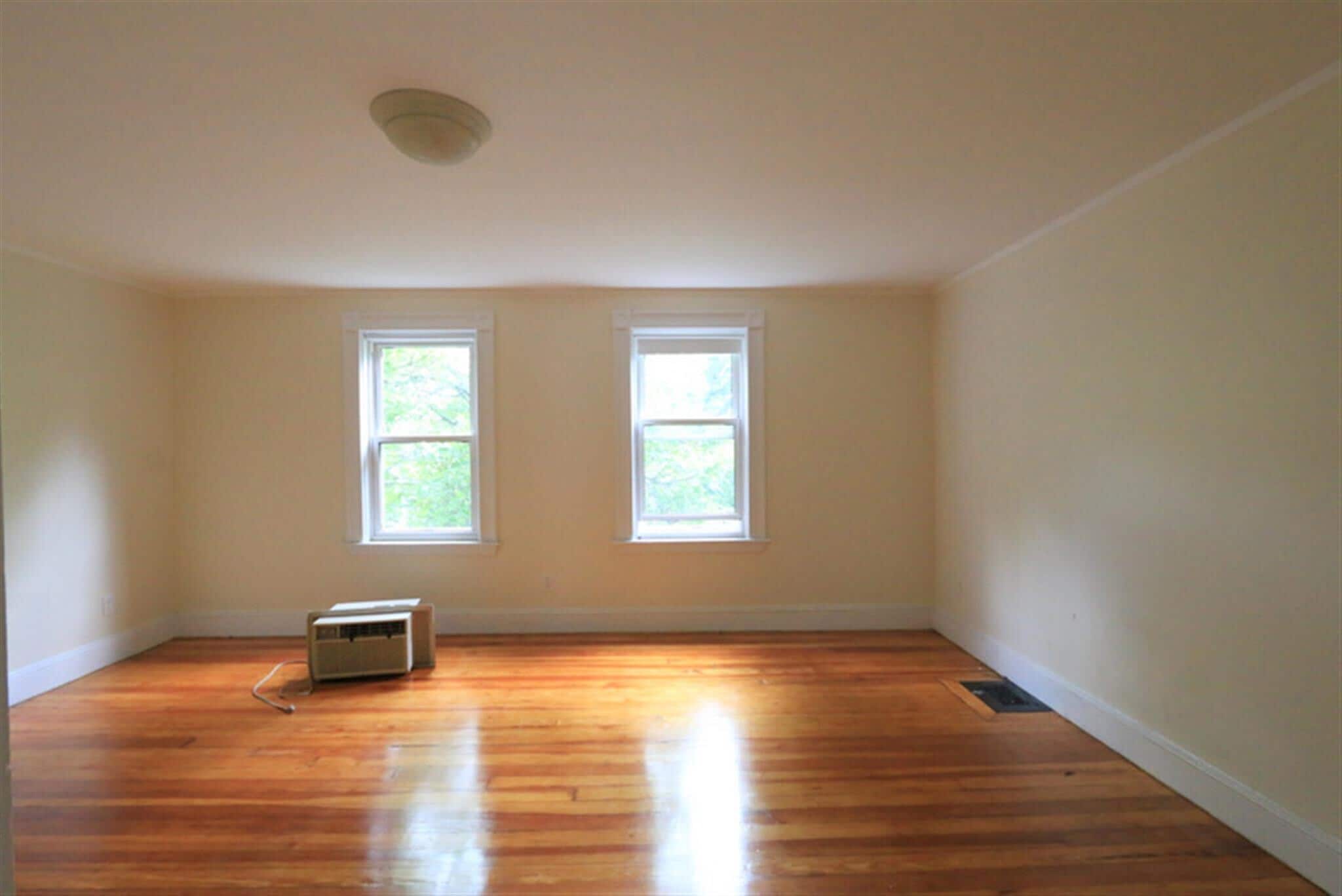 Building Photo - 41 Ossipee Rd