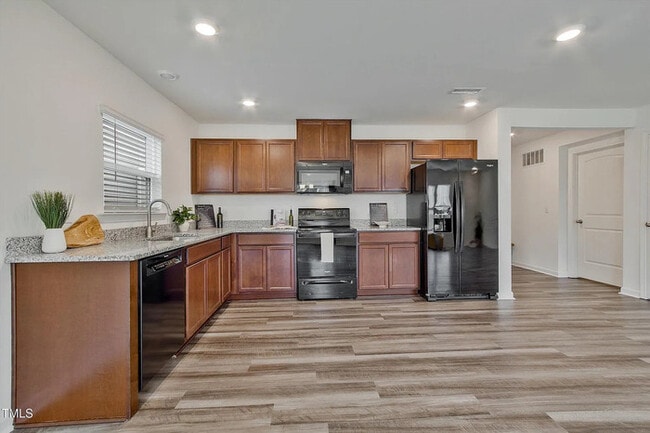 Building Photo - Earn Wealth While Leasing - Like a Homeowner - Lease to Own