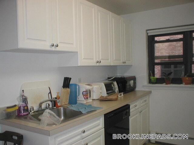 Building Photo - 40 A Harvard Ave