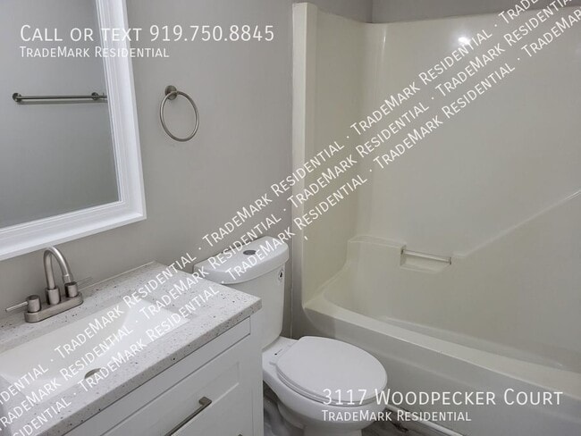 Building Photo - 3117 Woodpecker Ct