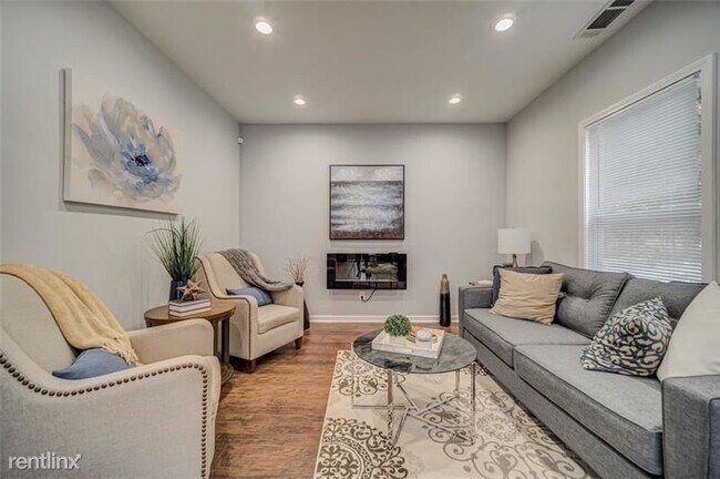 Building Photo - 4 br, 3 bath House - 306 ATWOOD Street SW