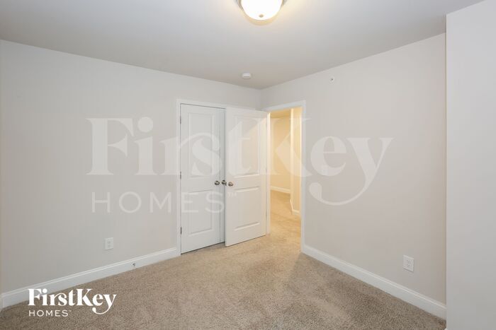 Building Photo - 2029 Cypress Village Dr NW