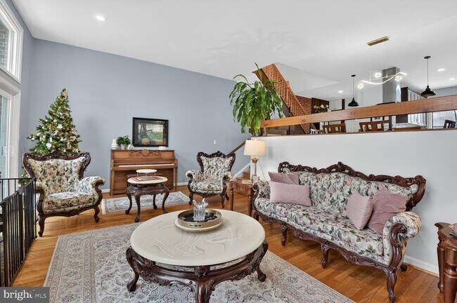 Building Photo - 7511 Bradley Blvd