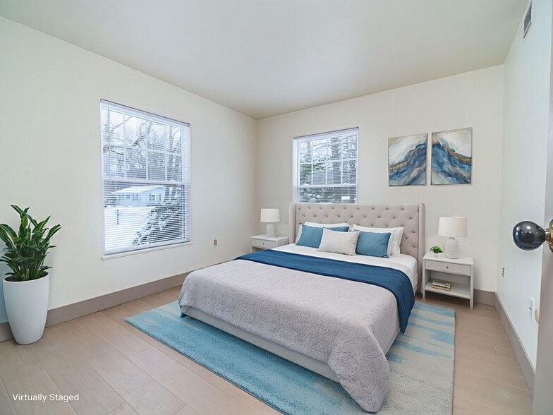 Building Photo - 55 Highland Dr