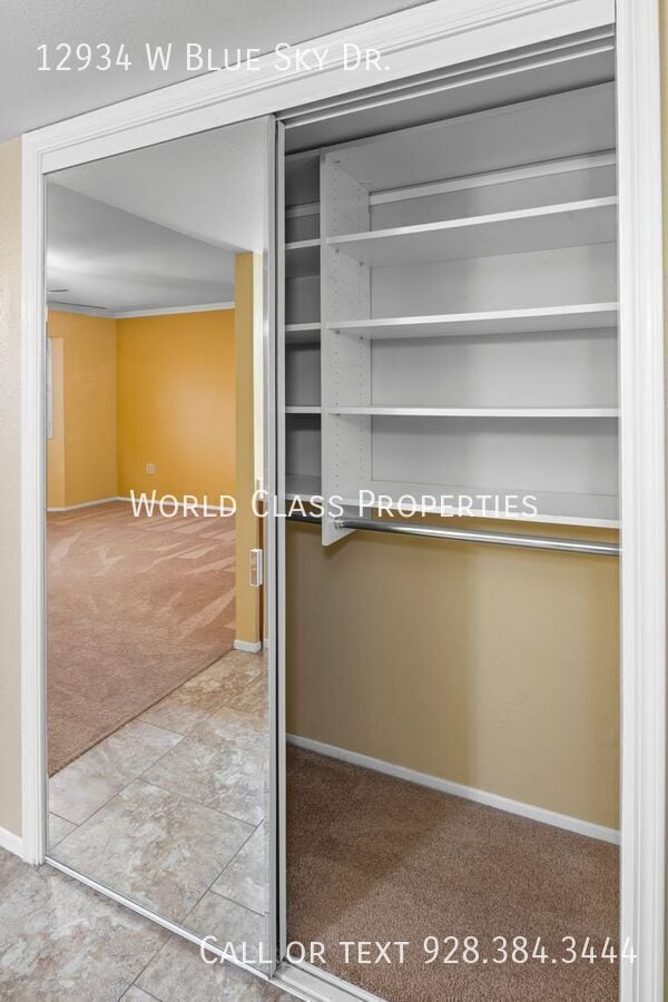 Building Photo - 12934 W Blue Sky Dr