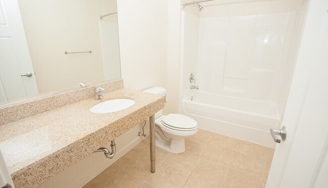 Building Photo - 242 E Water St