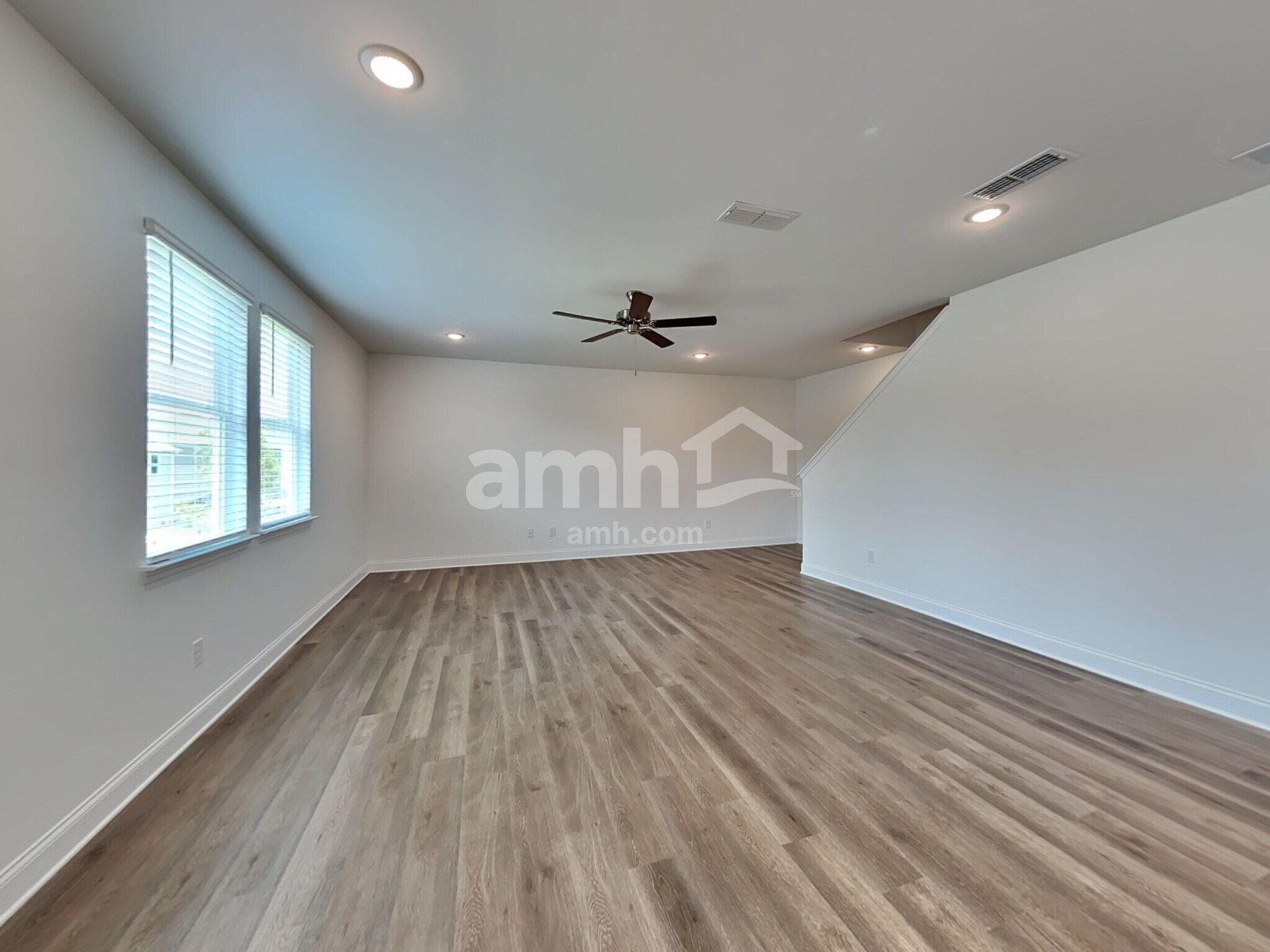 Building Photo - 1594 Soapstone Rd