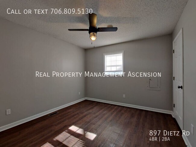 Building Photo - 897 Dietz Rd