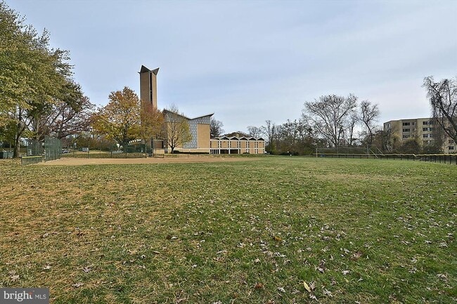 Building Photo - 3601 Wisconsin Ave NW