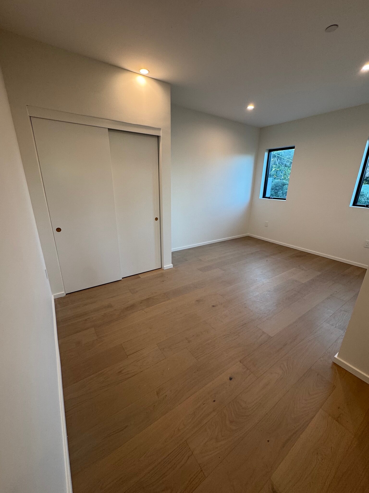 Building Photo - 2520 5th St