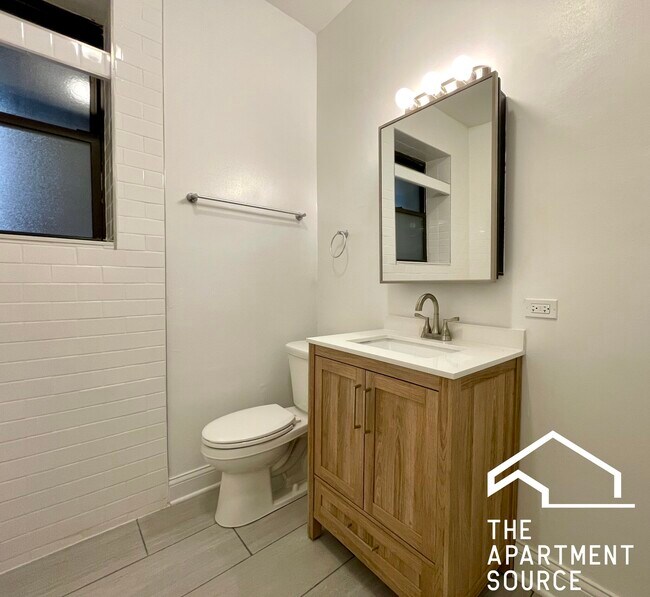 Building Photo - 2323 N Kedzie Blvd