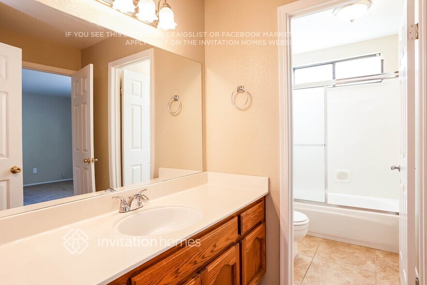 Building Photo - 4501 Deerhorn Ct